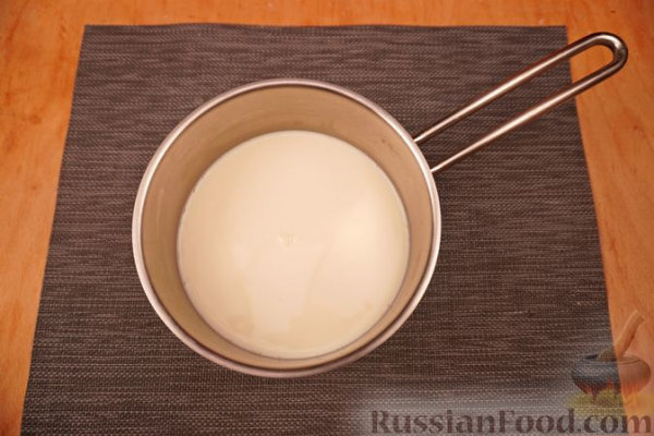 Кукурузная каша с сухофруктами и мёдом