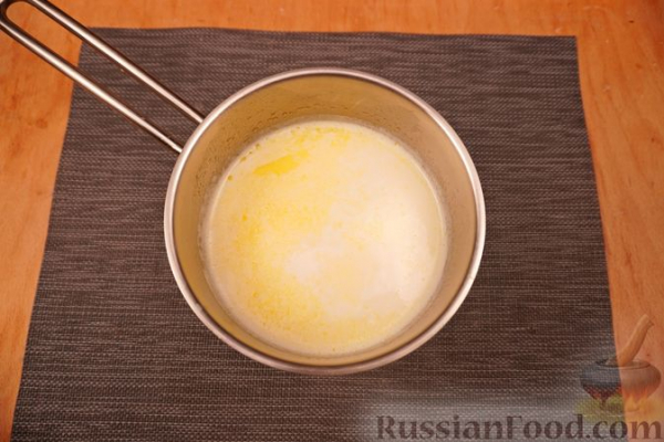 Кукурузная каша с сухофруктами и мёдом
